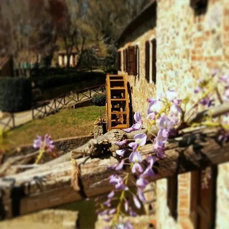 Farm stay Il Mulino Delle Pile *